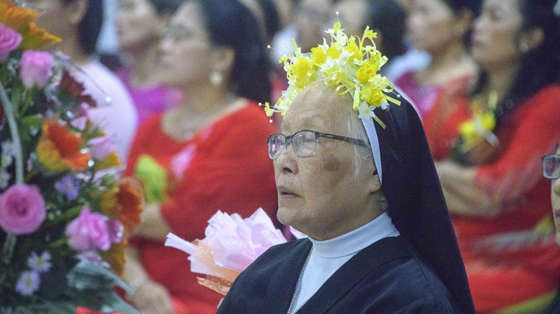 big-Agata Lorette minh duc