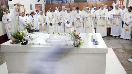 big-Teresa Calcutta