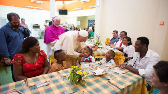 big-pope-nguoi ngheo