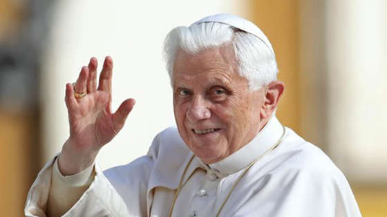 mot-on-goi-mot-cuoc-doi-bai-giang-cua-duc-benedicto-xvi-nhan-dip-sinh-nhat-85-tuoi