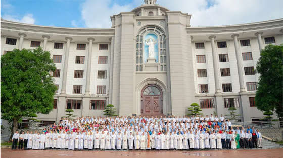 be-mac-dai-hoi-uy-ban-giao-dan-toan-quoc-nam-2025---ket-thuc-nhiem-ky-thu-xv